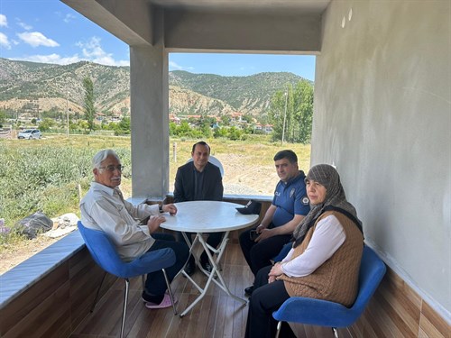 Kaymakamımız Ferhat Gür, Şehit Ailesini Ziyaret Etti.